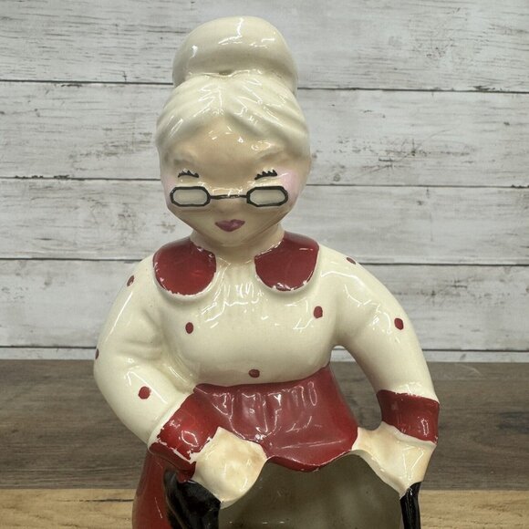 Mrs Claus w/ Toy Bag Ceramic Figurine Statue Decoration Christmas Holiday - Picture 7 of 10